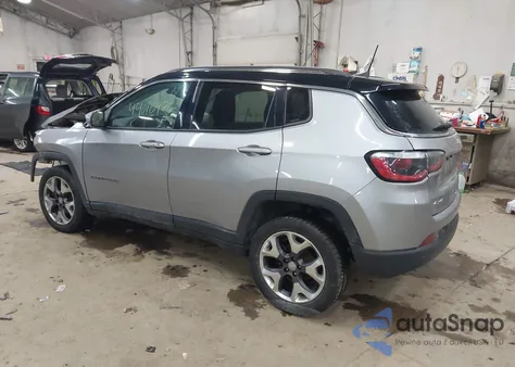 2018 Jeep Compass Limited 4X4 z USA, uszkodzony, nr VIN 3C4NJDCB8JT463550